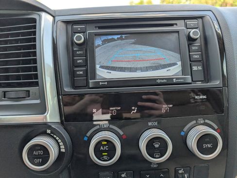 Used 2018 Toyota Sequoia SR5 w/ Premium Package RWD image 19