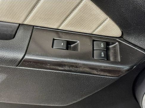 Used 2012 Ford Mustang Premium RWD image 18