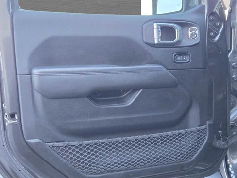 Used 2021 Jeep Wrangler Unlimited Sahara image 19