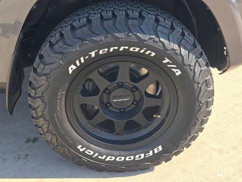 Used 2021 Toyota 4Runner TRD Off-Road image 30