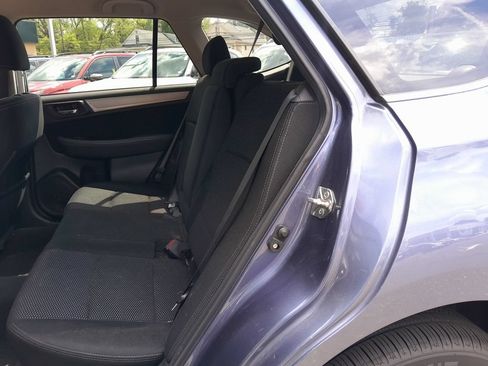 Used 2018 Subaru Outback 2.5i Premium AWD/4WD image 29