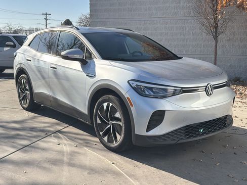 Used 2021 Volkswagen ID.4 Pro w/ ID.4 Protection Package image 16