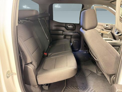Used 2022 Chevrolet Silverado 1500 LT image 30