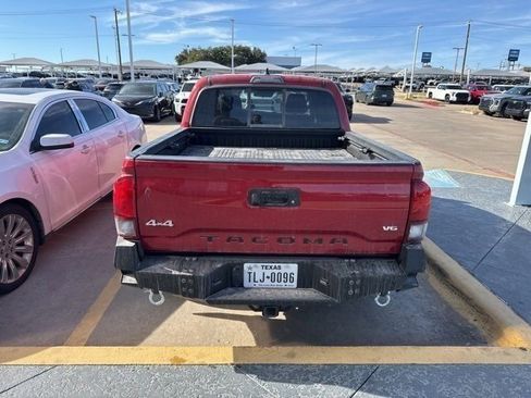 Used 2023 Toyota Tacoma SR image 7