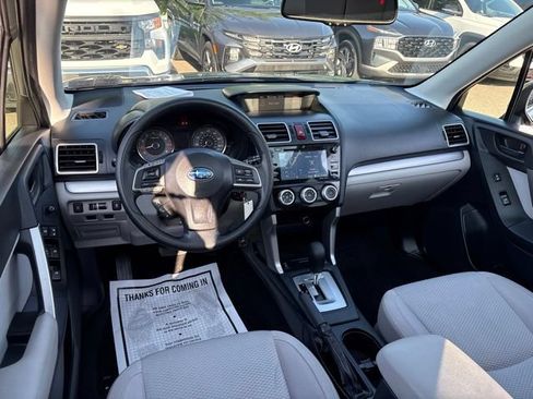 Used 2016 Subaru Forester 2.5i Premium AWD/4WD image 11