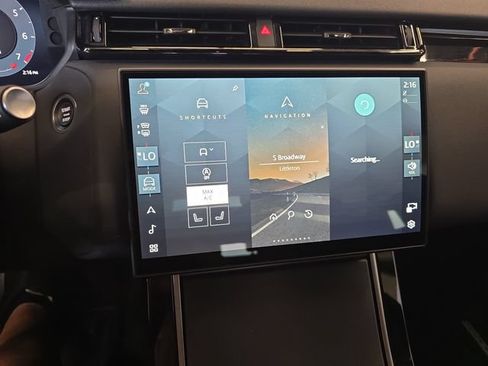 Certified 2026 Land Rover Range Rover Velar S AWD/4WD image 23