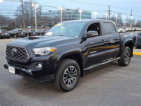Certified 2022 Toyota Tacoma TRD Sport image 4