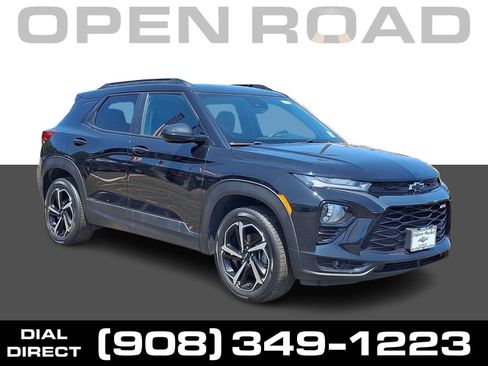Certified 2023 Chevrolet TrailBlazer RS w/ Convenience Package AWD/4WD image 1