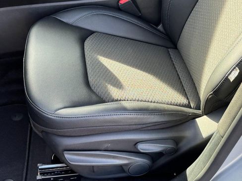 New 2026 Jeep Compass Latitude image 14