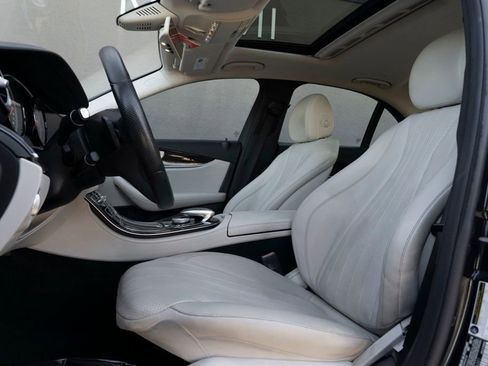 Used 2017 Mercedes-Benz E 300 image 13