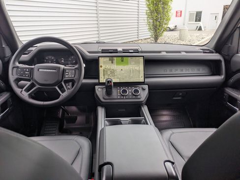 New 2026 Land Rover Defender 110 X-Dynamic SE AWD/4WD image 24