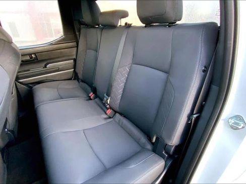 Certified 2024 Toyota Tacoma SR5 image 38