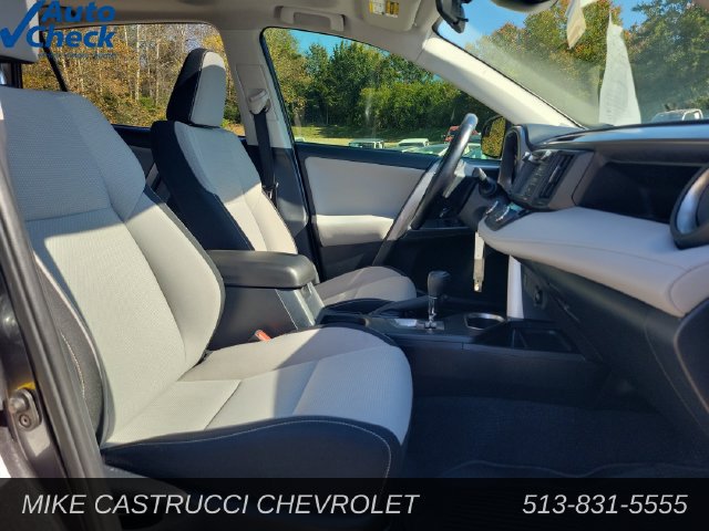 Used 2017 Toyota RAV4 XLE w/ Carpet Mat Package FWD image 28