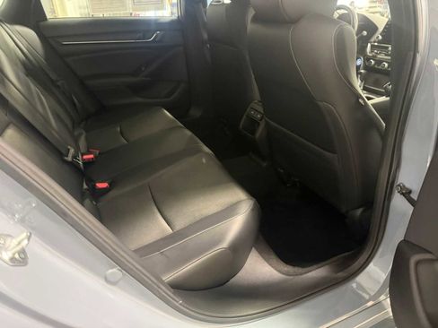 Used 2022 Honda Accord Sport image 25