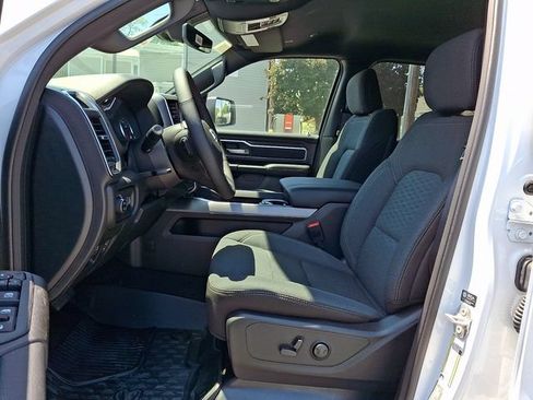 New 2026 RAM 1500 Big Horn AWD/4WD image 10