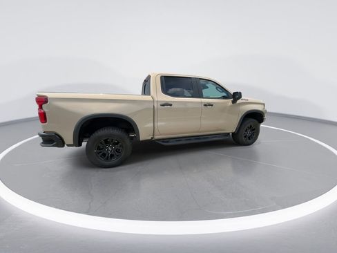 Used 2022 Chevrolet Silverado 1500 ZR2 AWD/4WD image 9