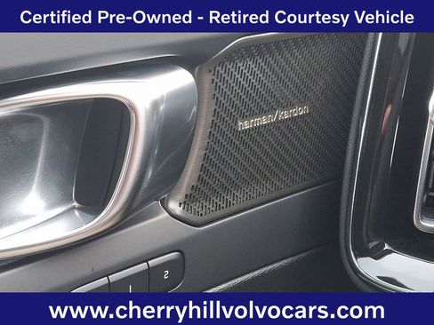 Certified 2025 Volvo XC40 B5 Ultra w/ Protection Package Premier image 26