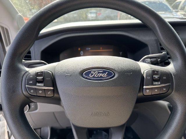 New 2026 Ford Transit 250 148 Medium Roof w/ Load Area Protection Package RWD image 24