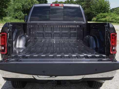 New 2025 RAM 2500 Tradesman image 22