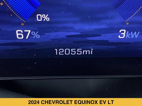Certified 2024 Chevrolet Equinox EV LT FWD image 4