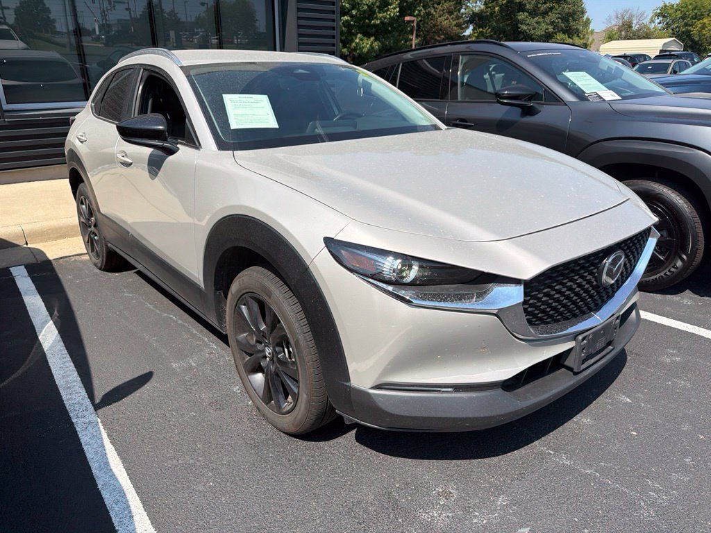 Used 2024 MAZDA CX-30 AWD 2.5 S w/ Select Sport Pkg image 2