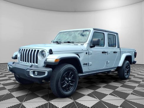 Certified 2023 Jeep Gladiator Sport AWD/4WD image 22