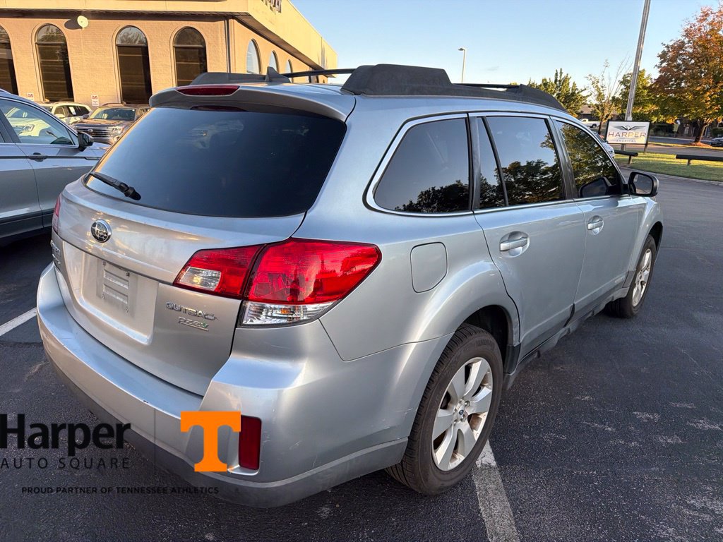 Used 2012 Subaru Outback 2.5i Limited w/ Moonroof Pkg AWD/4WD image 5