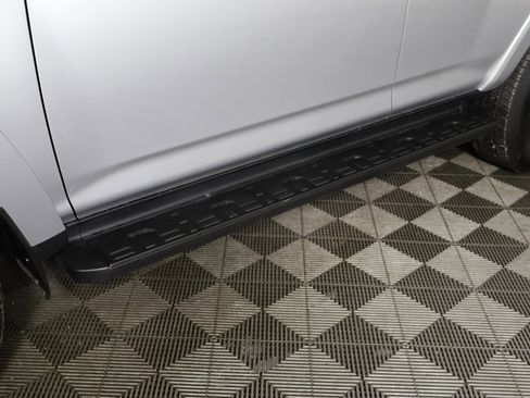 Used 2024 Toyota 4Runner TRD Off-Road Premium image 16