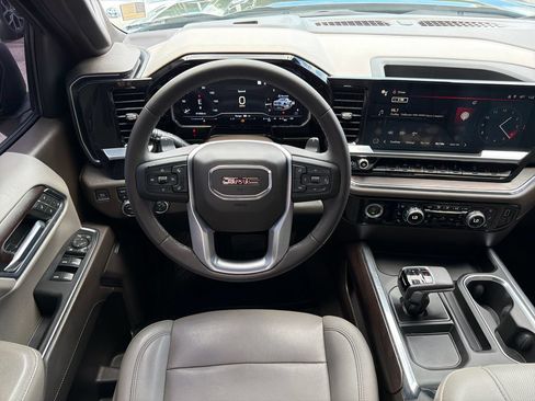 Certified 2023 GMC Sierra 1500 SLT w/ SLT Premium Package AWD/4WD image 16