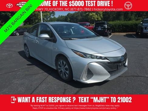 Used 2021 Toyota Prius Prime LE FWD image 1