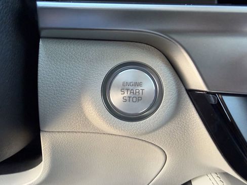 New 2025 Kia Telluride EX w/ EX Captain's Chair Package image 28