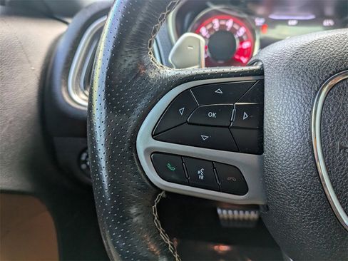 Used 2019 Dodge Challenger SRT Hellcat image 26