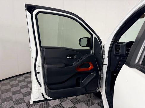 Used 2022 Nissan Frontier Pro-X RWD image 28
