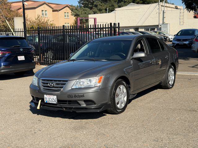 Used 2009 Hyundai Sonata GLS FWD image 1