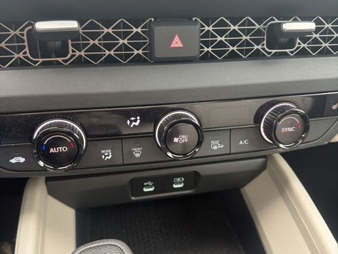 Used 2025 Honda Accord SE image 17