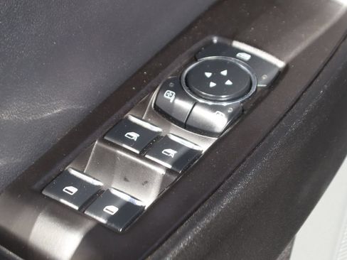 Used 2023 Ford F550 2WD Crew Cab Super Duty image 16
