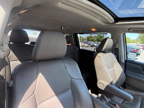 Used 2015 Honda Odyssey EX-L image 23