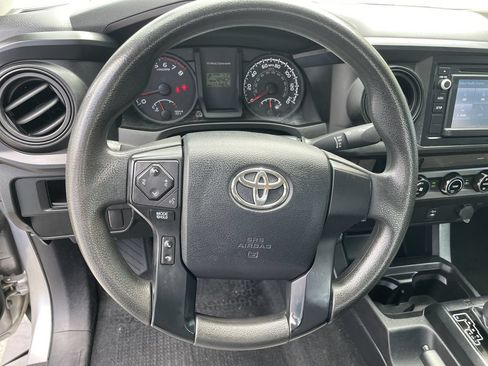 Used 2017 Toyota Tacoma SR w/ SR Convenience Package AWD/4WD image 16