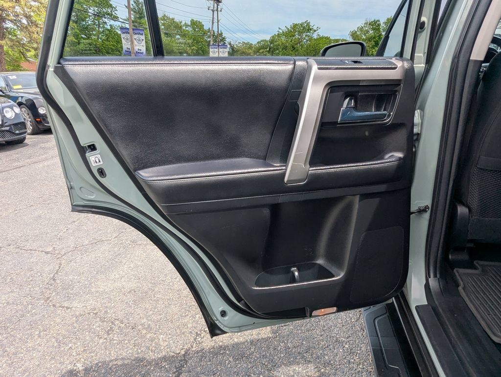 Used 2022 Toyota 4Runner Trail Special Edition AWD/4WD image 42