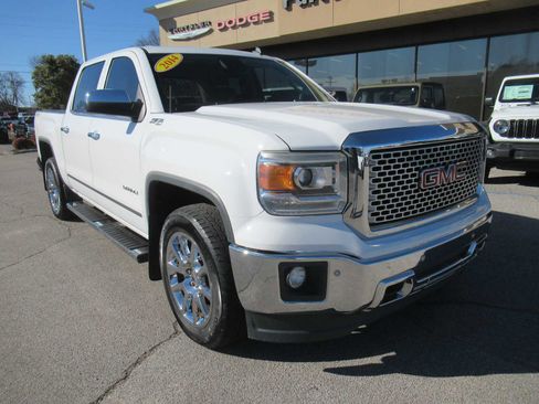 Used 2014 GMC Sierra 1500 Denali w/ Driver Alert Package image 9