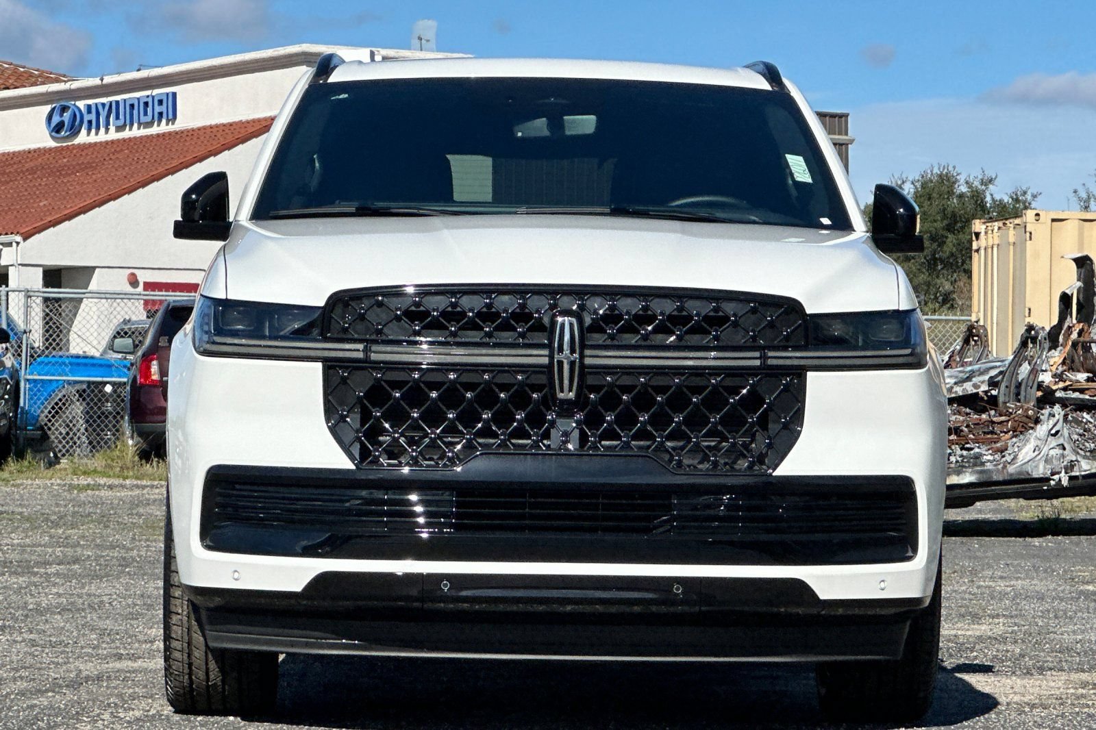 New 2026 Lincoln Navigator Reserve w/ Jet Appearance Package AWD/4WD image 8