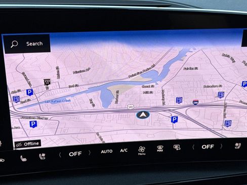 New 2025 Audi Q6 e-tron Premium Plus image 18