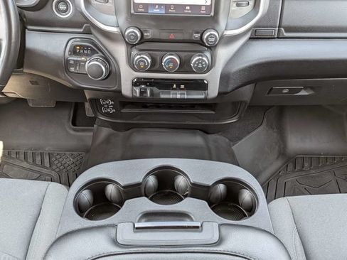 Used 2024 RAM 2500 Big Horn AWD/4WD image 19