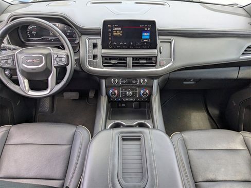 Used 2023 GMC Yukon SLT image 15