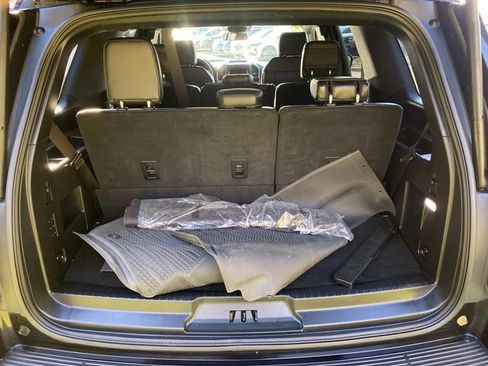 Used 2019 Ford Expedition Limited w/ Equipment Group 302A image 30