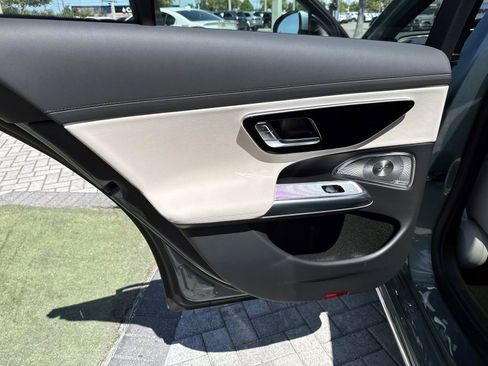New 2026 Mercedes-Benz E 450 4MATIC Sedan image 11