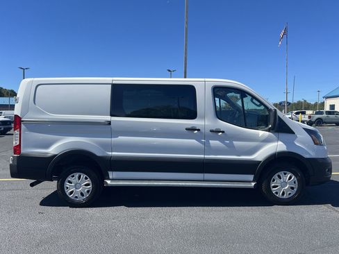 Used 2024 Ford Transit 250 Low Roof w/ Exterior Upgrade Package image 28