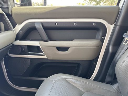 Certified 2024 Land Rover Defender 110 S image 22