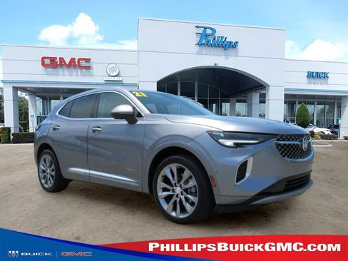 Used 2021 Buick Envision Avenir w/ Technology Package II FWD image 1