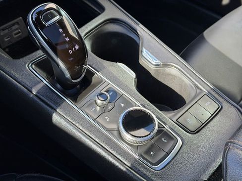 Used 2020 Cadillac XT4 Sport image 16